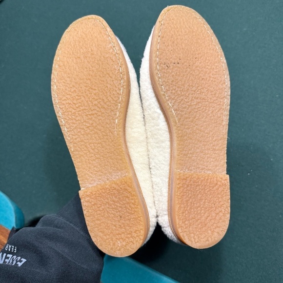 STUART WEITZMAN
Bromley Shearling Fur Loafers size 5.5 - Picture 13 of 16